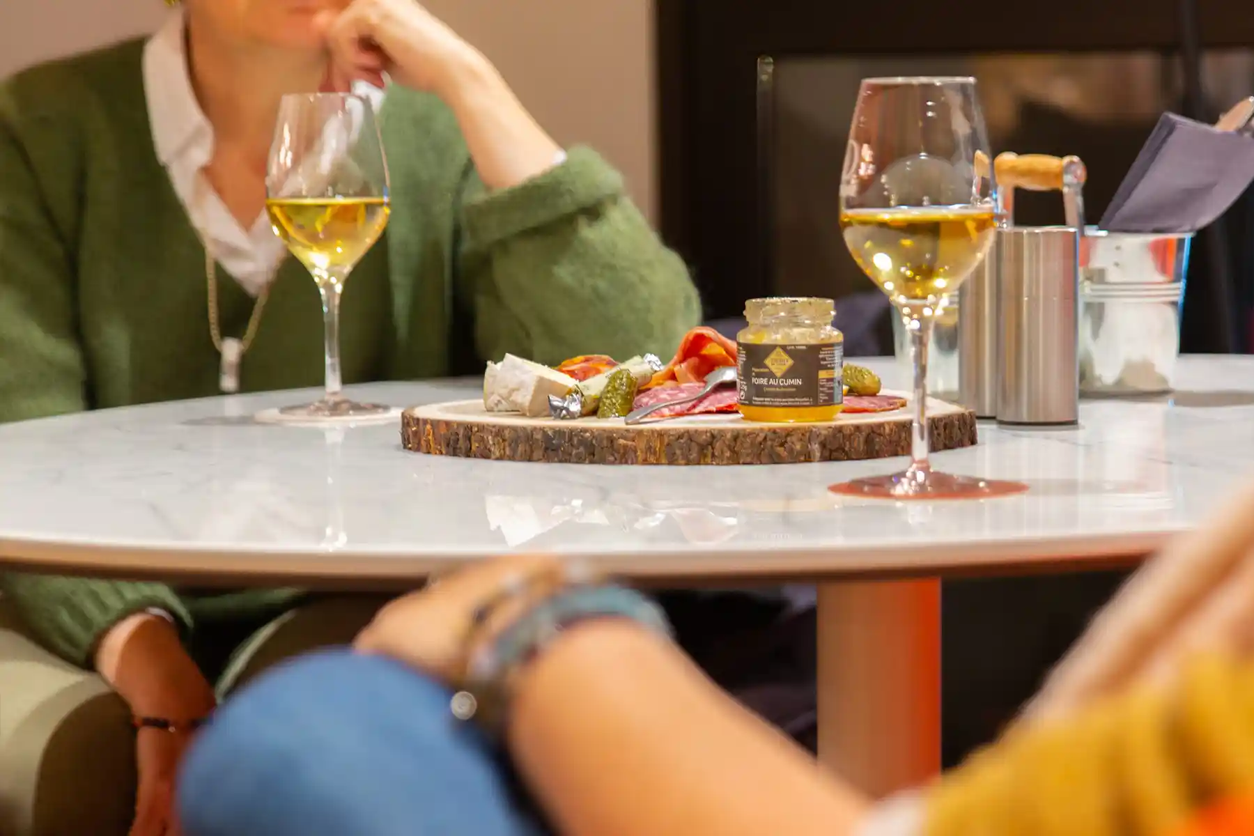Groupe MyHotels – Ibis Styles Tours Sud – Table
